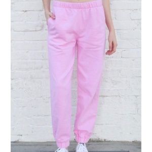 Brandy Melville Rosa Sweatpants in Pink